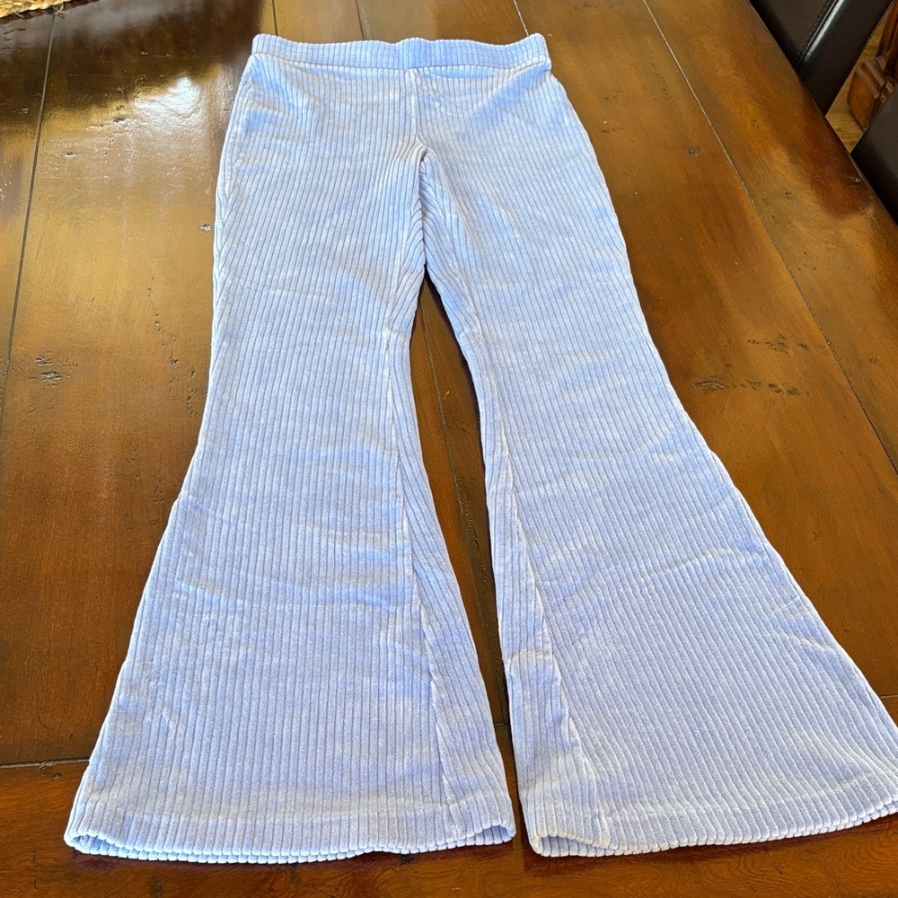 American Eagle Outfitters Light Blue High-Rise Flare Leggings